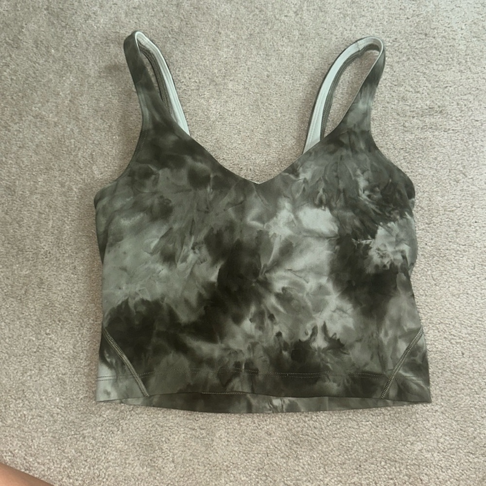 Lululemon Cropped Align Tank. Color Green. Size 2